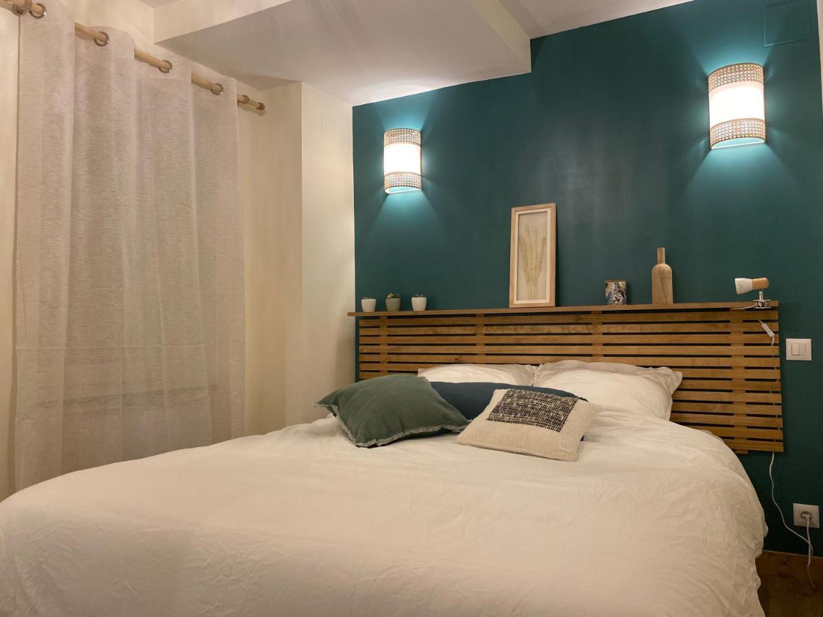 Exceptionnel ! Superbe Appartement Refait A Neuf En Rez-De-Chaussee Avec Parking Prive กัสทร์ ภายนอก รูปภาพ