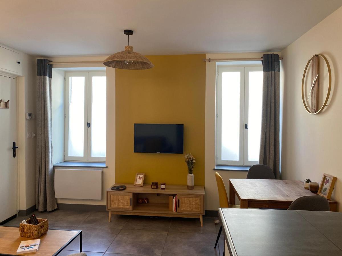 Exceptionnel ! Superbe Appartement Refait A Neuf En Rez-De-Chaussee Avec Parking Prive กัสทร์ ภายนอก รูปภาพ
